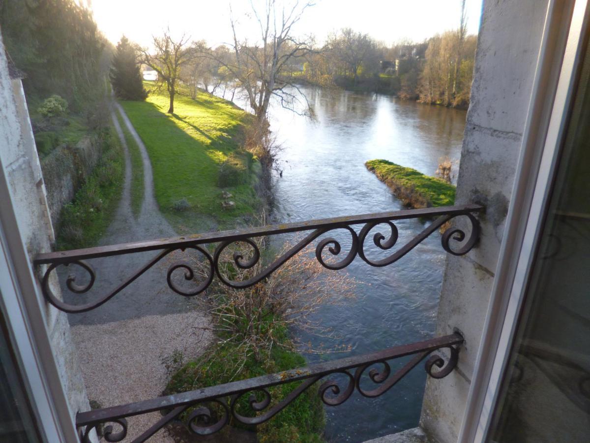 Oulches Le Moulin De Cors Bed & Breakfast エクステリア 写真