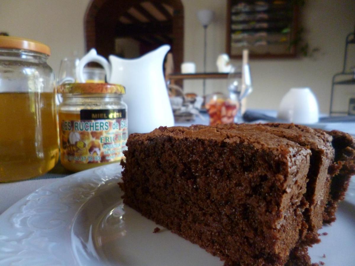 Oulches Le Moulin De Cors Bed & Breakfast エクステリア 写真